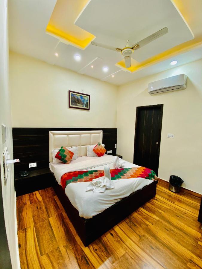 Hotel Kabir Residency อัมริตสา ภายนอก รูปภาพ