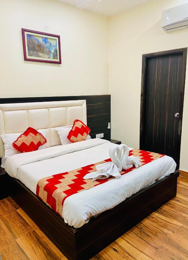 Hotel Kabir Residency อัมริตสา ภายนอก รูปภาพ