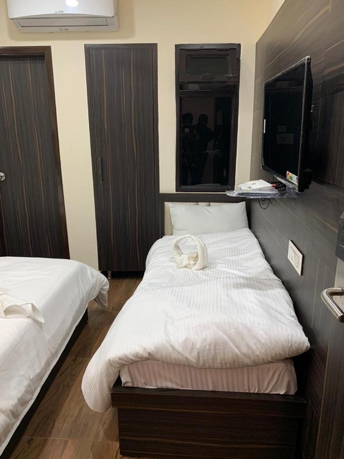 Hotel Kabir Residency อัมริตสา ภายนอก รูปภาพ